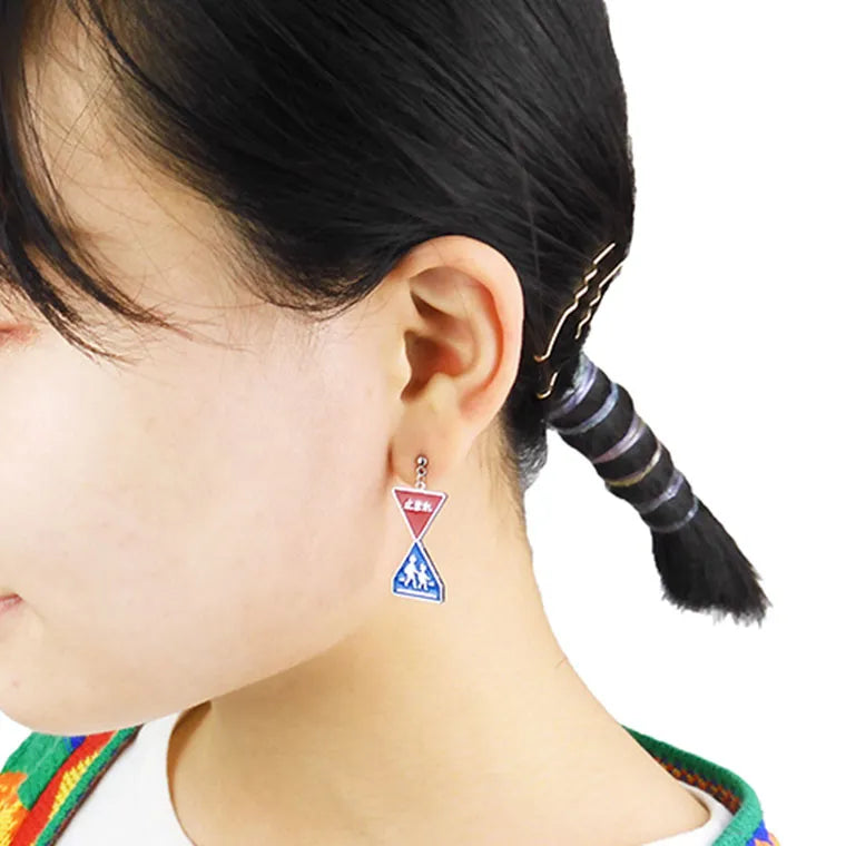 gargle/ガーグル　道路標識 ピアス