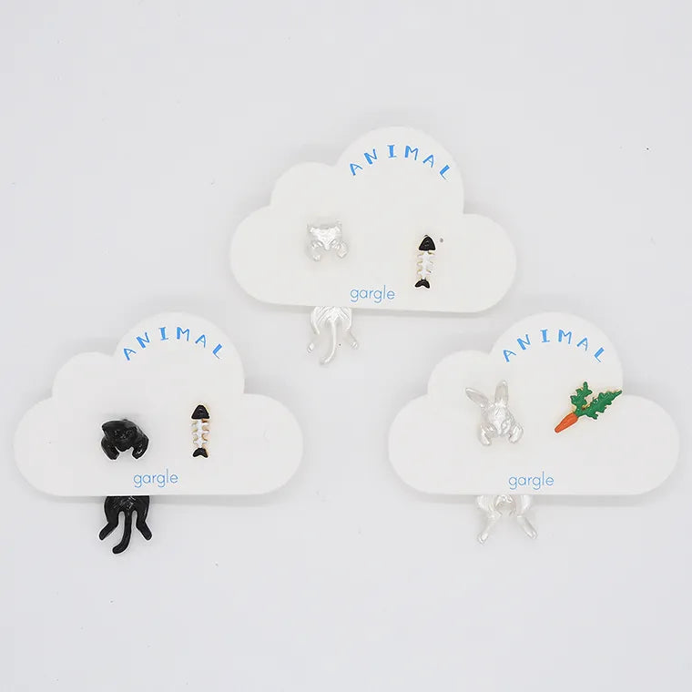 gargle/ガーグル　ぶらぶらアニマル ネコ ピアス (白ネコ)