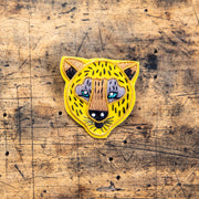 COTTAGE/コテージ　ザリ刺繍 ブローチ レオパード