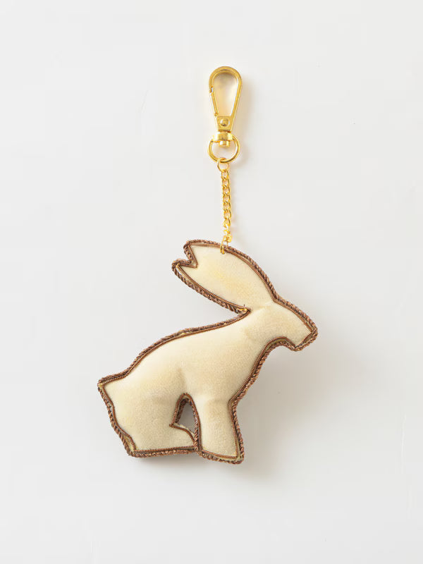 COTTAGE/コテージ　ザリ刺繍 キーホルダー ウサギ