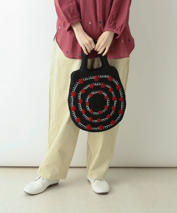 刺繍フェルトバッグ　サークルドット