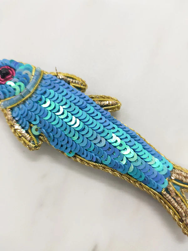 COTTAGE/コテージ　ザリ刺繍 キーホルダー 魚