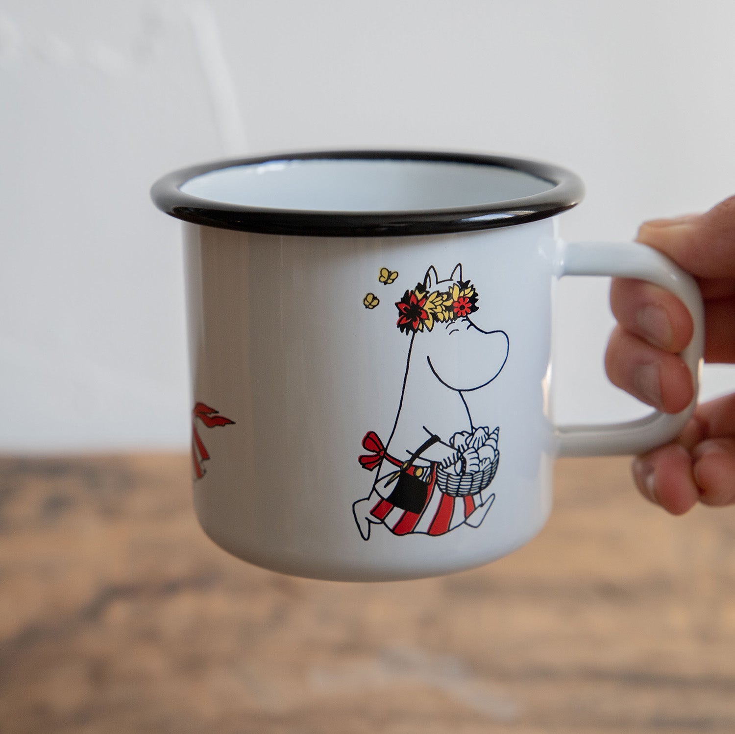 新品　ムーミン ホーローマグ　370ml　ムーミンママ Muurla/ムールラ ムーミン ホーロー マグ ムーミンママ ホワイト