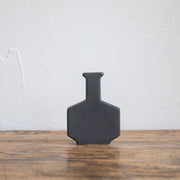 壁面に飾れる花瓶 Travis S