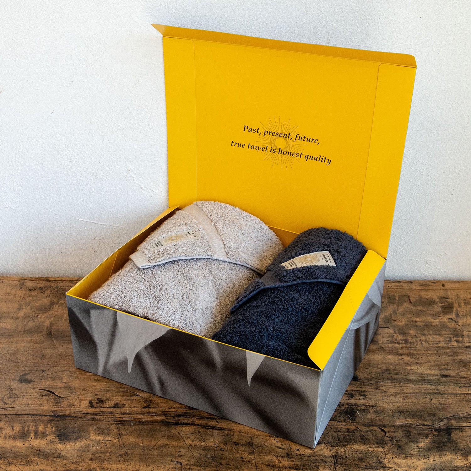 【新品未使用】TRUE TOWELバスタオル3枚セット 新品未使用】TRUE TOWELバスタオル3枚セット バスタオル