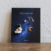 gargle/ガーグル　星と飛行士 抱える ピアス