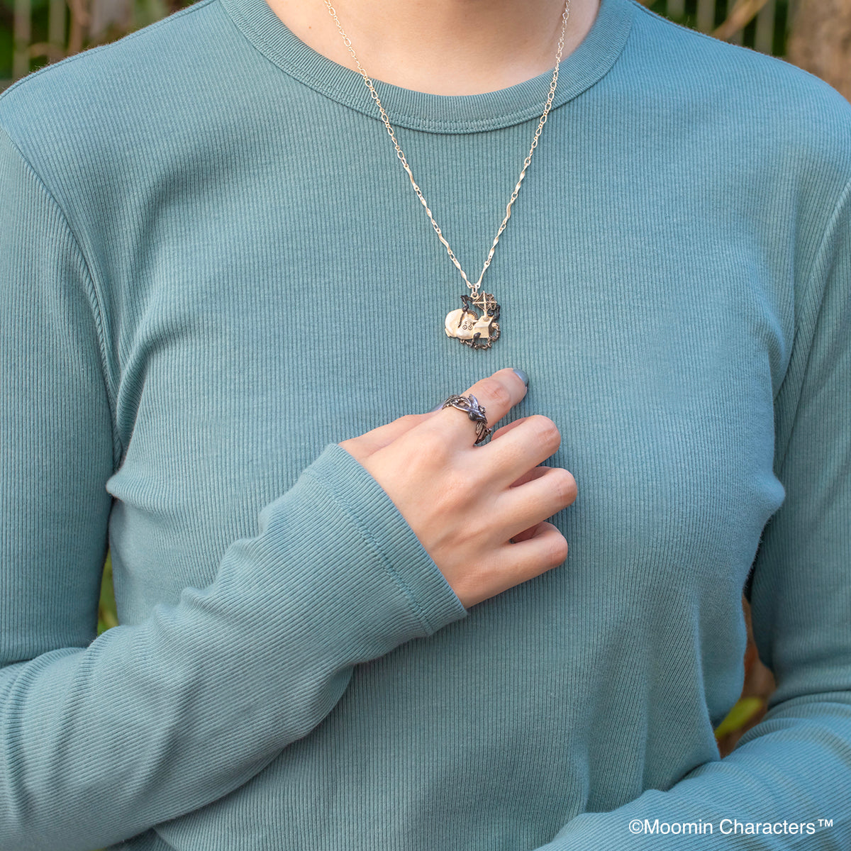 Palnart Poc/パルナートポック 　ムーミンとぽんこつラジオネックレス