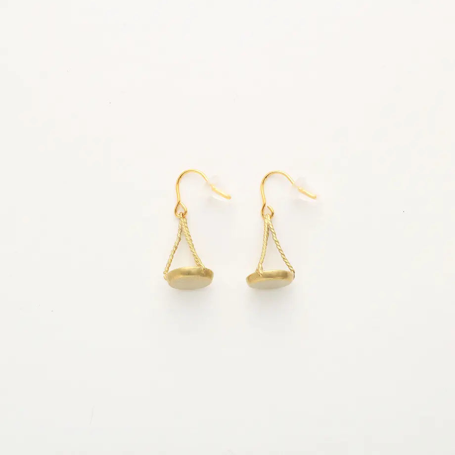 Aquvii / アクビ　libra pierce