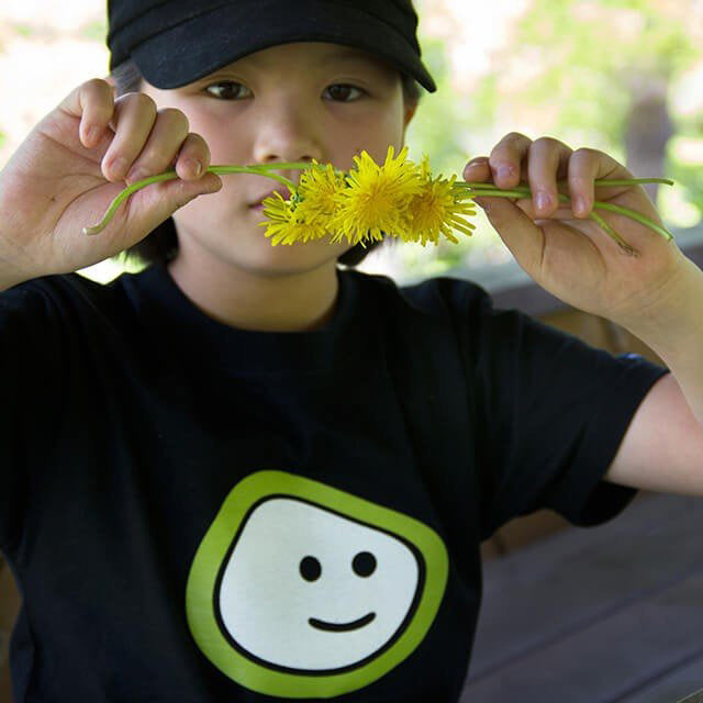 ニコノマニマニ雑貨店　nicoslime ニコスライム キッズTシャツ