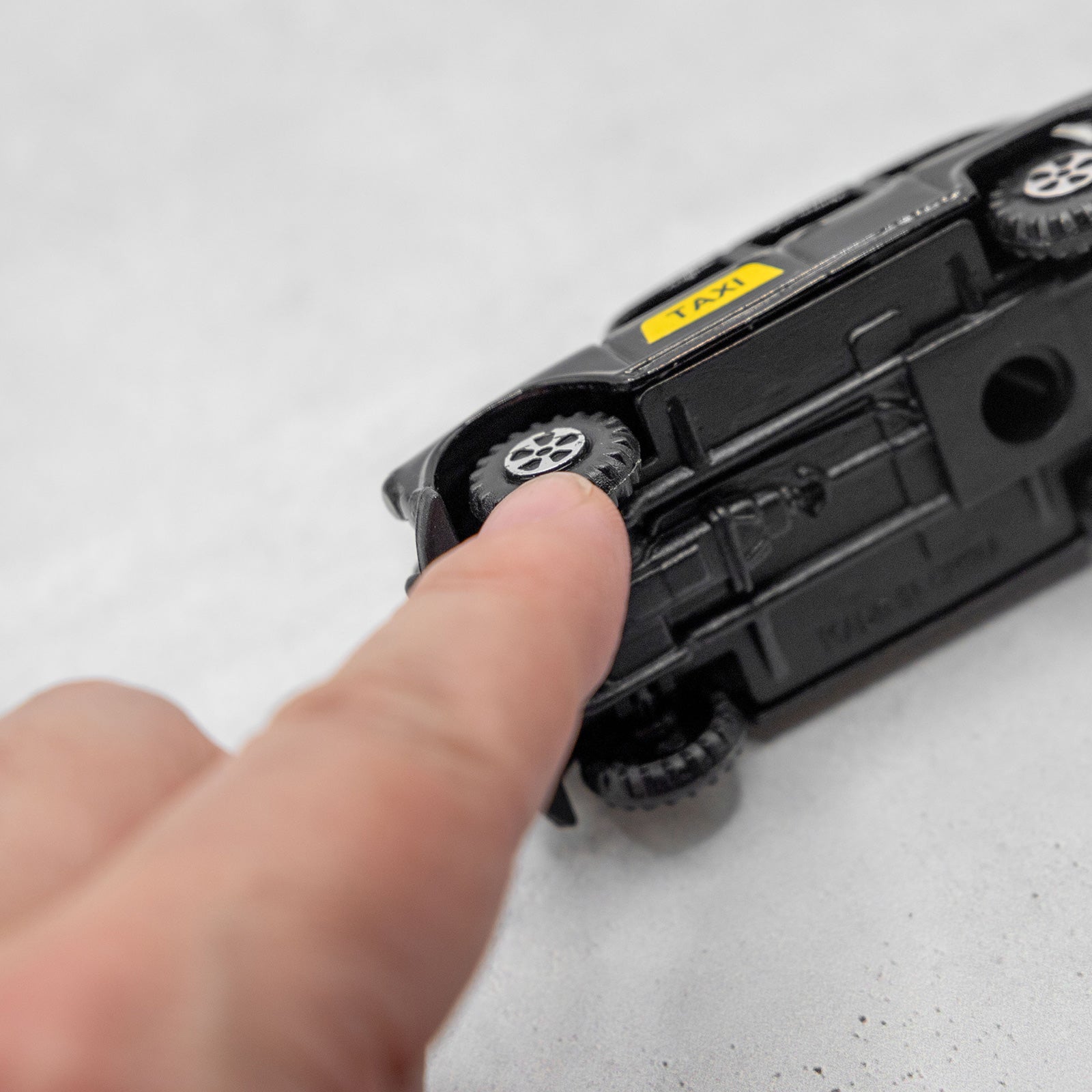 アンティークシャープナー　ロンドンタクシー