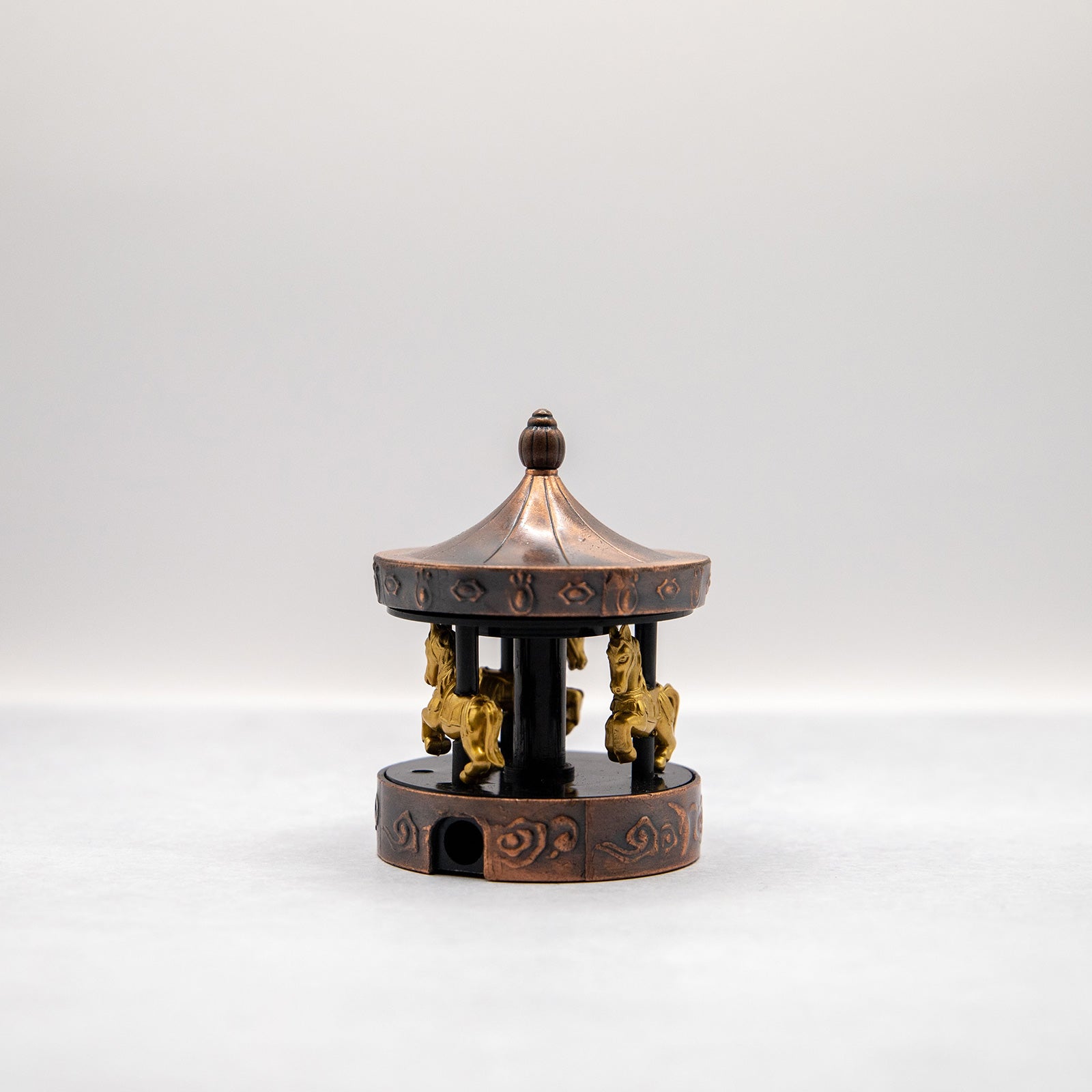 アンティークシャープナー　メリーゴーランド