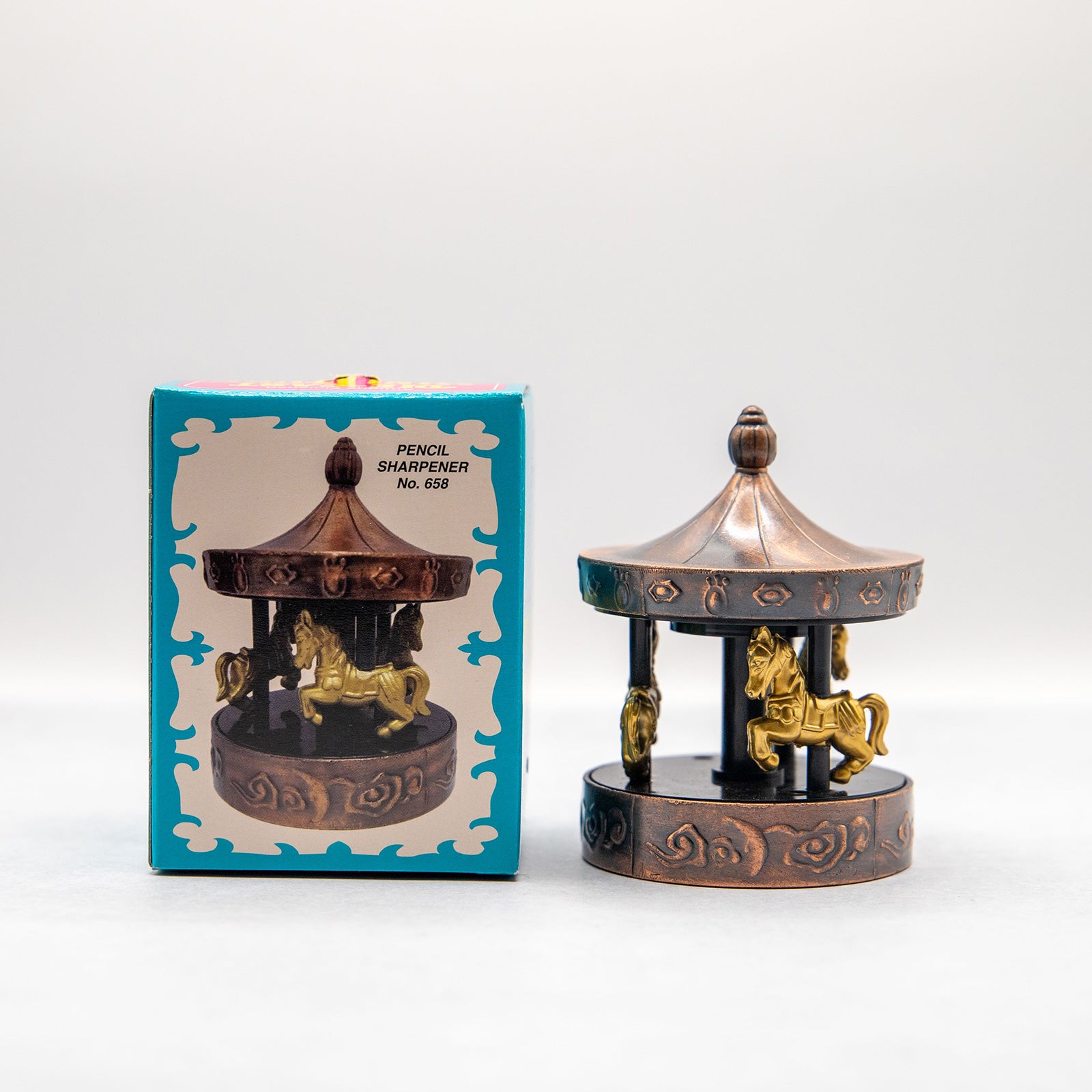 アンティークシャープナー　メリーゴーランド