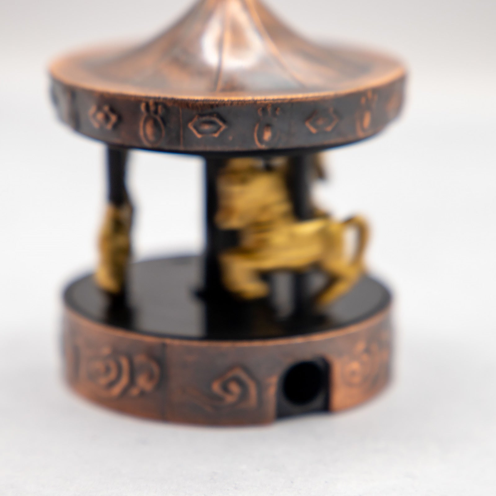 アンティークシャープナー　メリーゴーランド