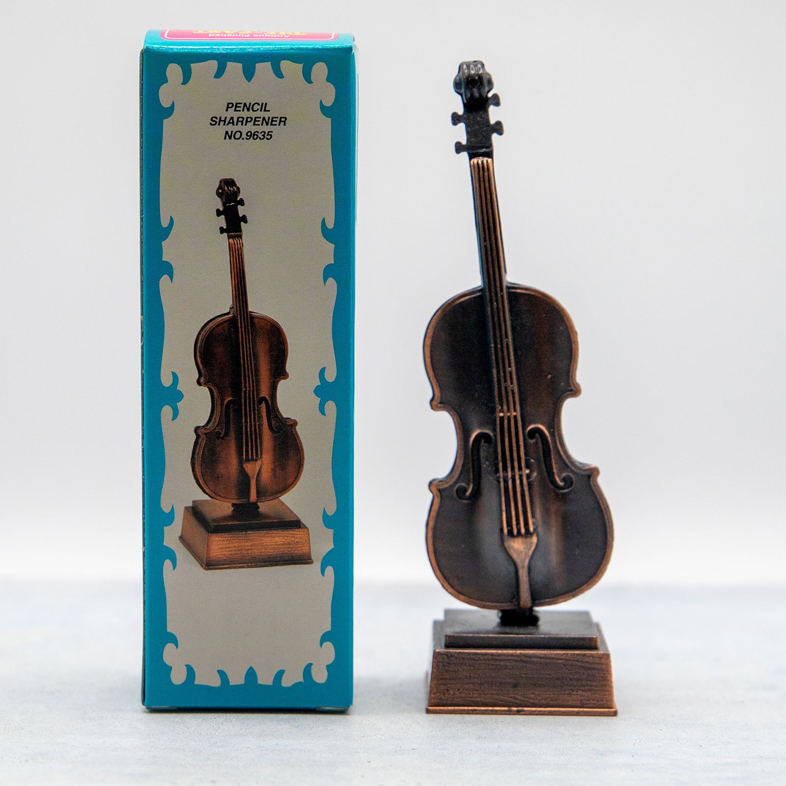 アンティークシャープナー　チェロ