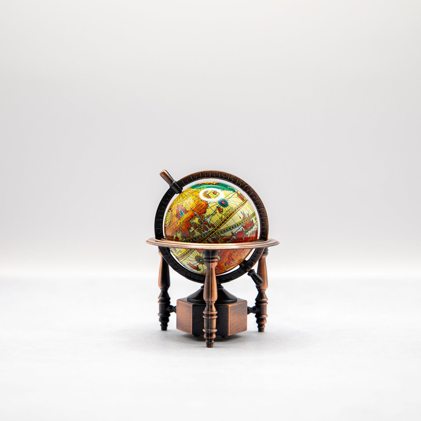 アンティークシャープナー　地球儀