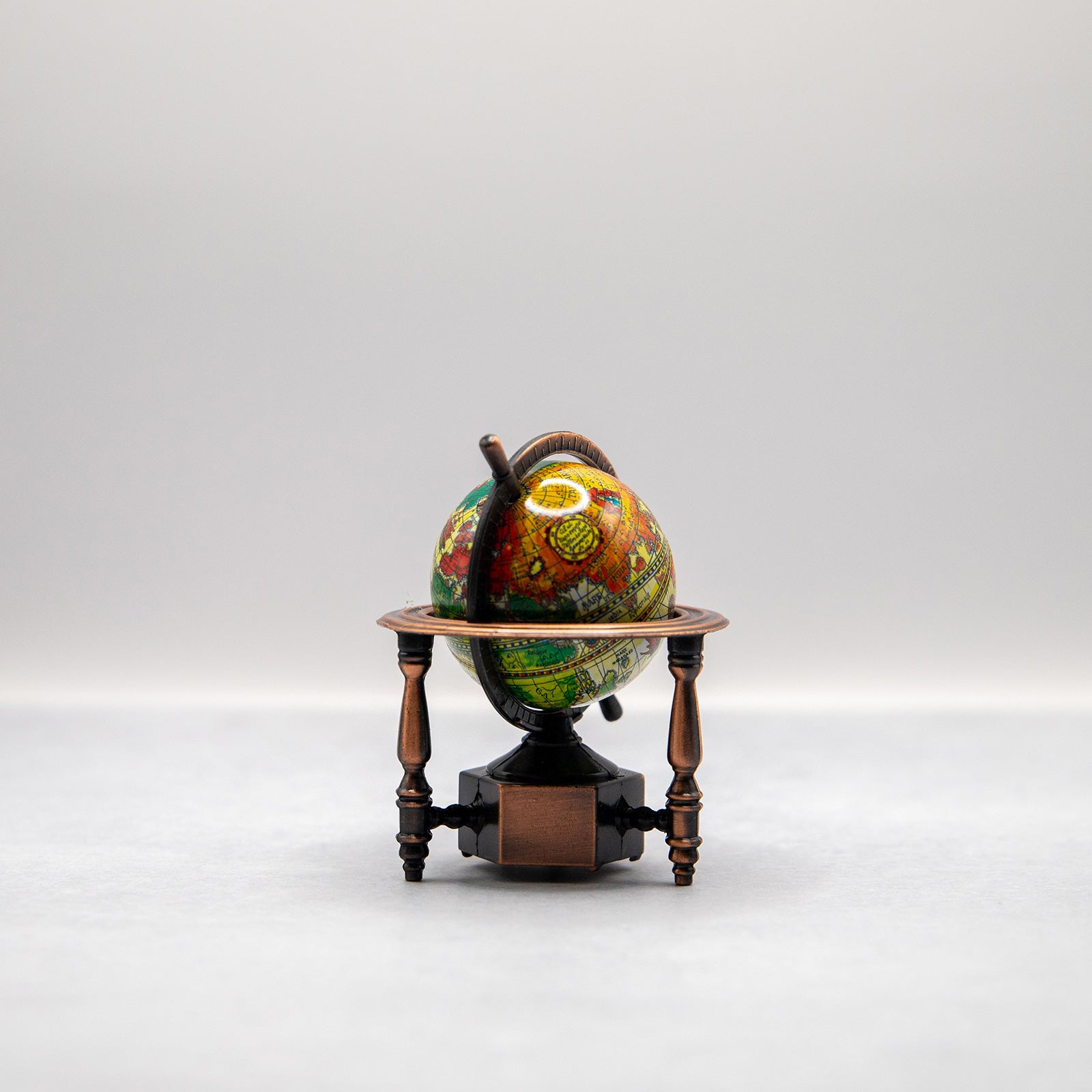 アンティークシャープナー　地球儀