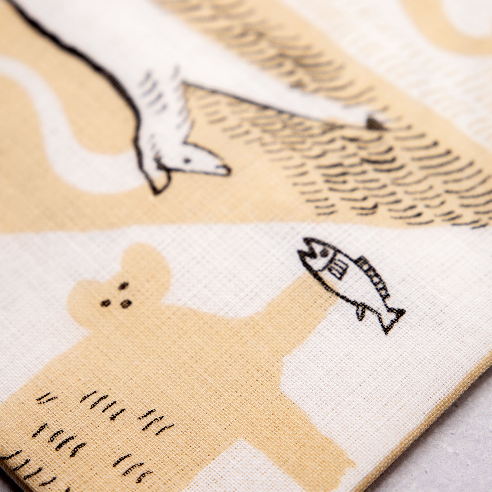 トラネコボンボン　大判蚊帳生地ふきん