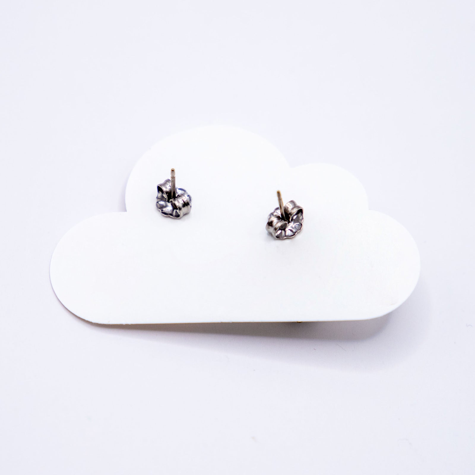 gargle/ガーグル　あお向けアニマル ピアス (フレブル)