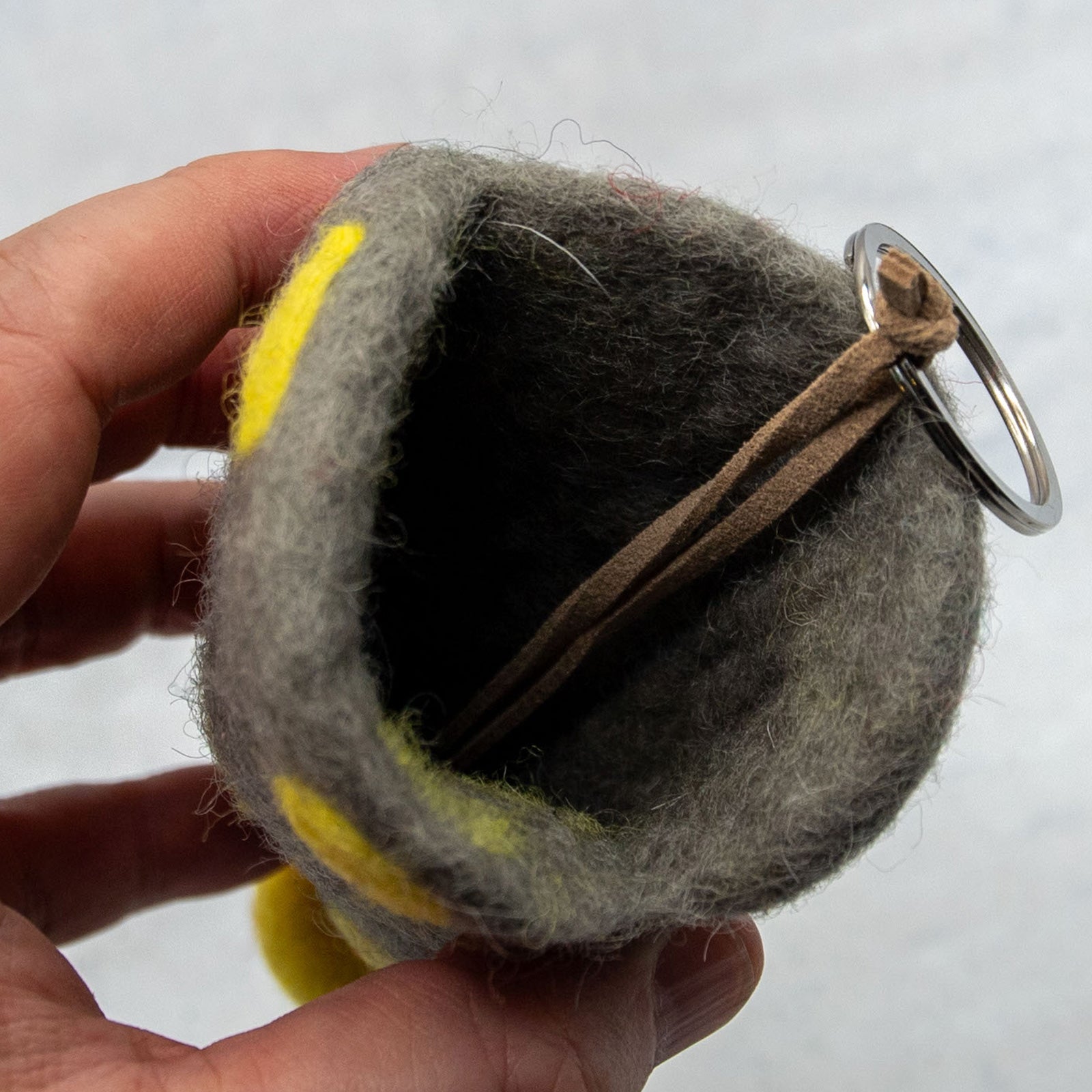 フェアトレード　羊毛フェルト 水玉 ドット キーケース