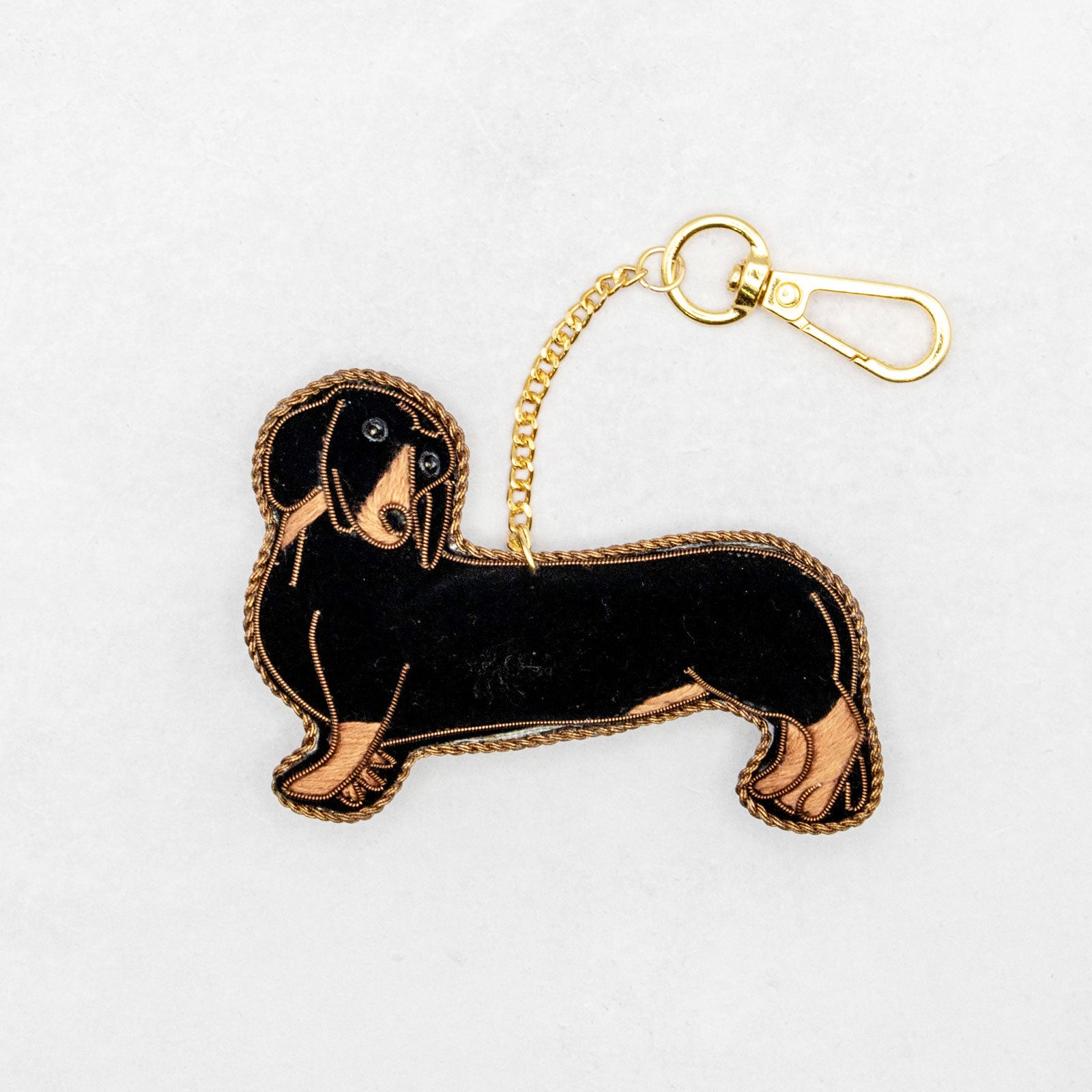 COTTAGE/コテージ　ザリ刺繍 キーホルダー ダックスフンド