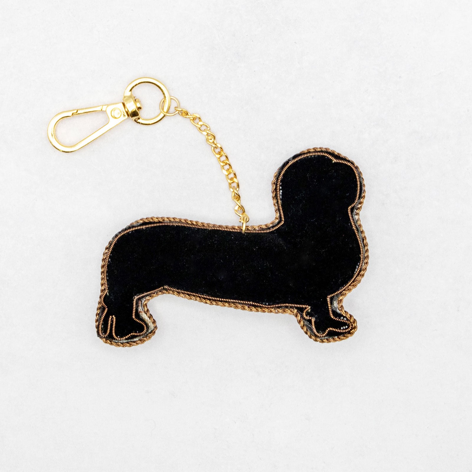 COTTAGE/コテージ　ザリ刺繍 キーホルダー ダックスフンド