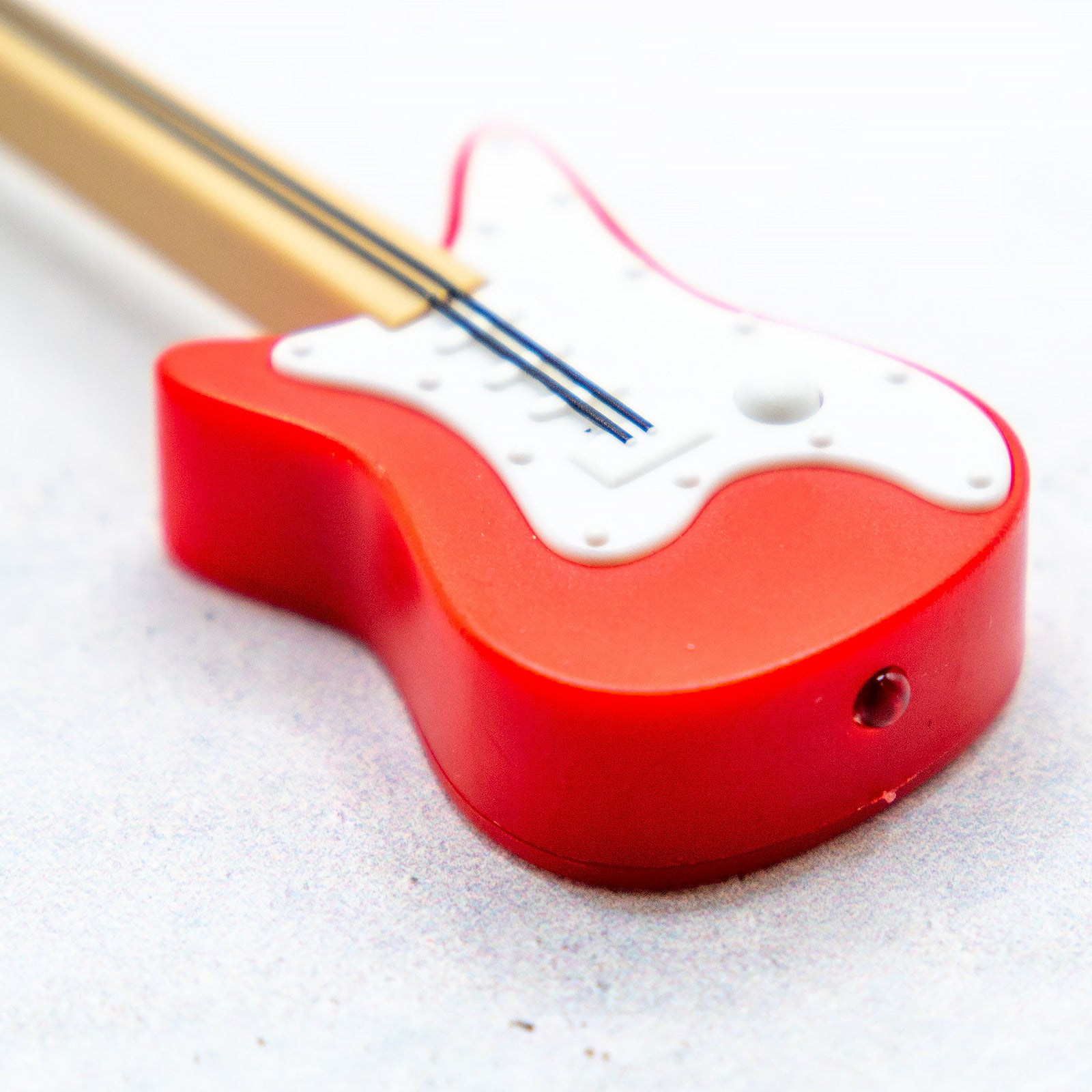 KIKKERLAND / キッカーランド　 ギターチェーン