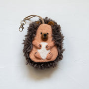 フェアトレード　羊毛フェルト ハリネズミ キーケース