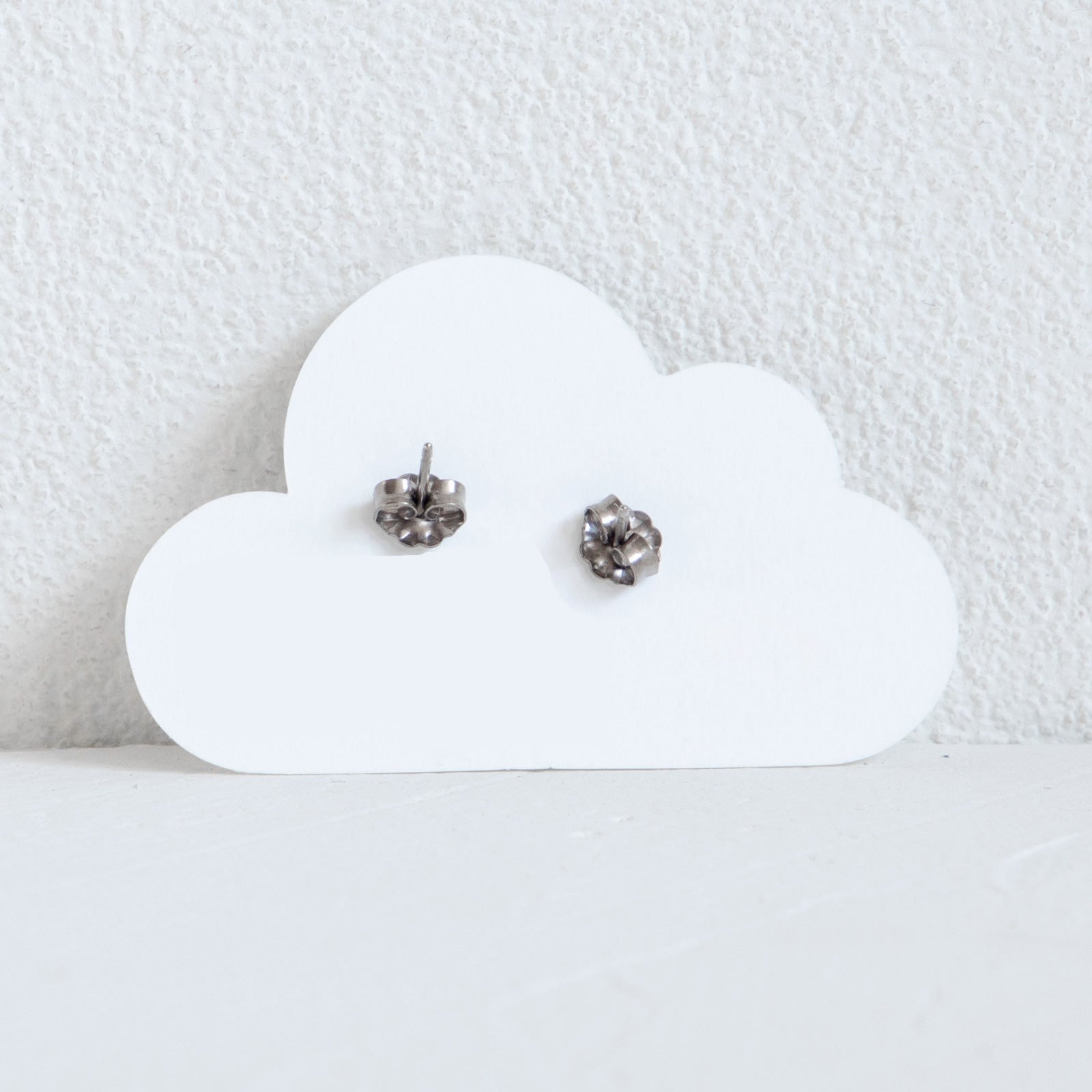 gargle/ガーグル　ハリネズミ ピアス