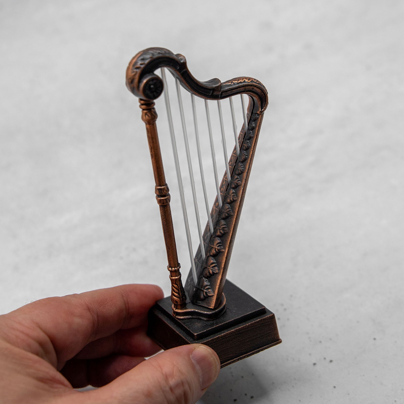 アンティークシャープナー　ハープ