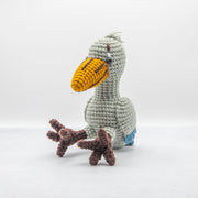 あみぐるみ　座ってるハシビロコウ