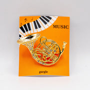 gargle/ガーグル　ホルン　ブローチ