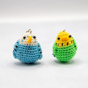 あみぐるみ　インコ　キーホルダー