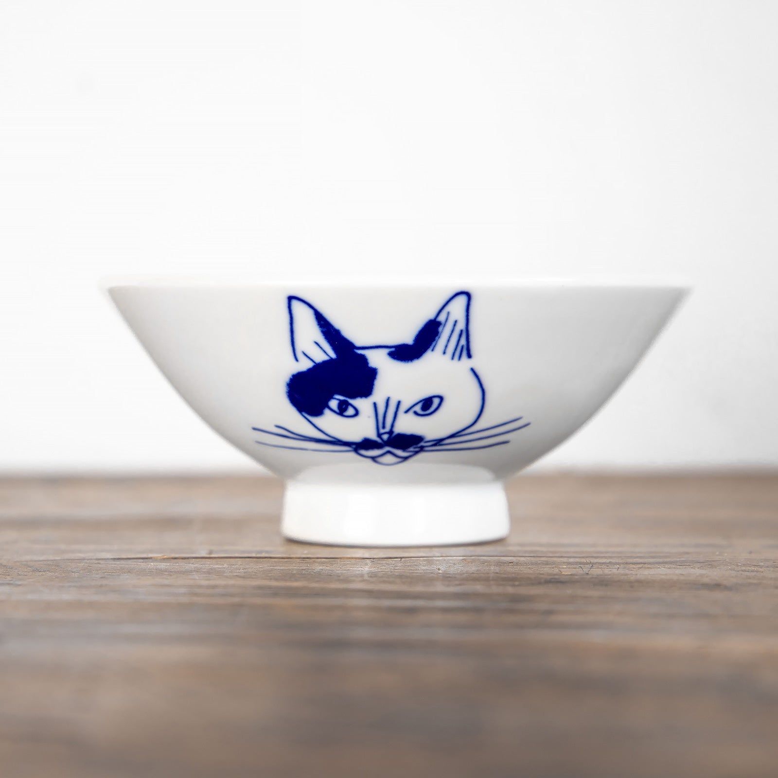 瀬戸焼　かおねこ 茶碗 Mサイズ