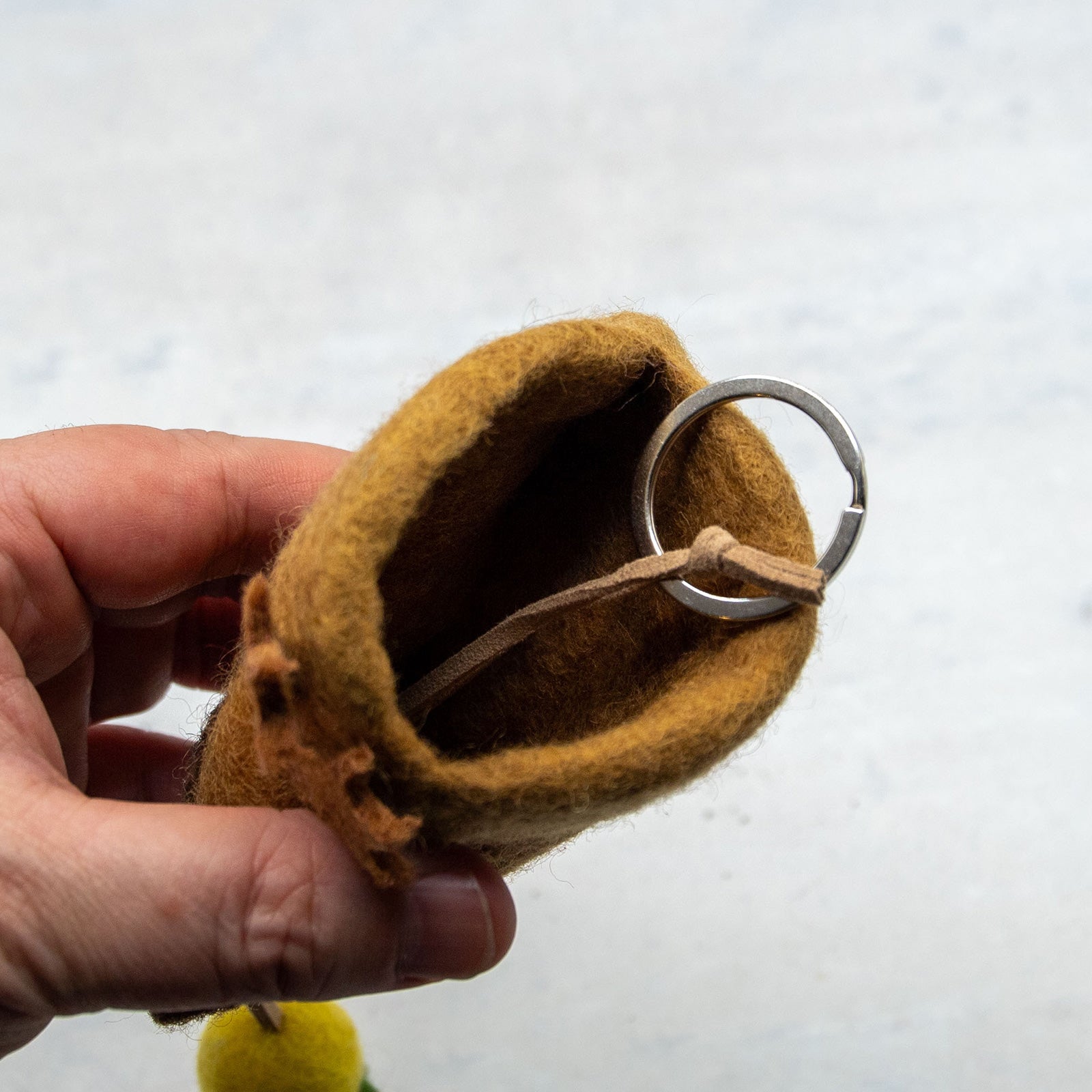 フェアトレード　羊毛フェルト カピバラ キーケース