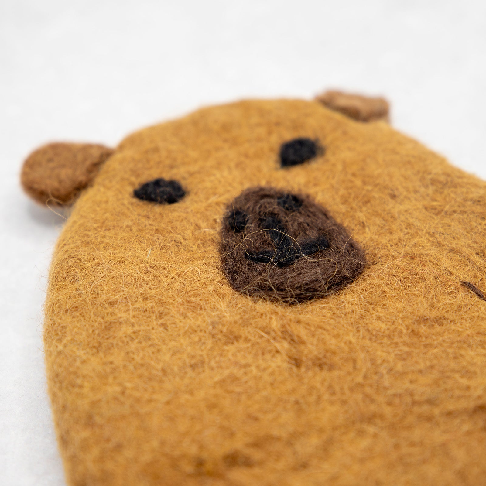 フェアトレード　羊毛フェルト カピバラ ポーチ