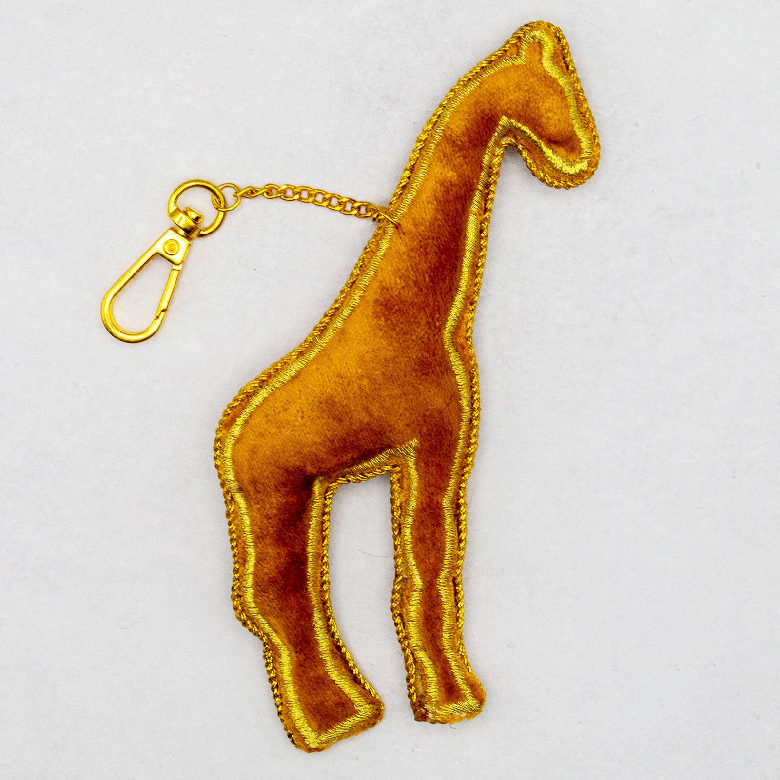 COTTAGE/コテージ　ザリ刺繍 キーホルダー キリン