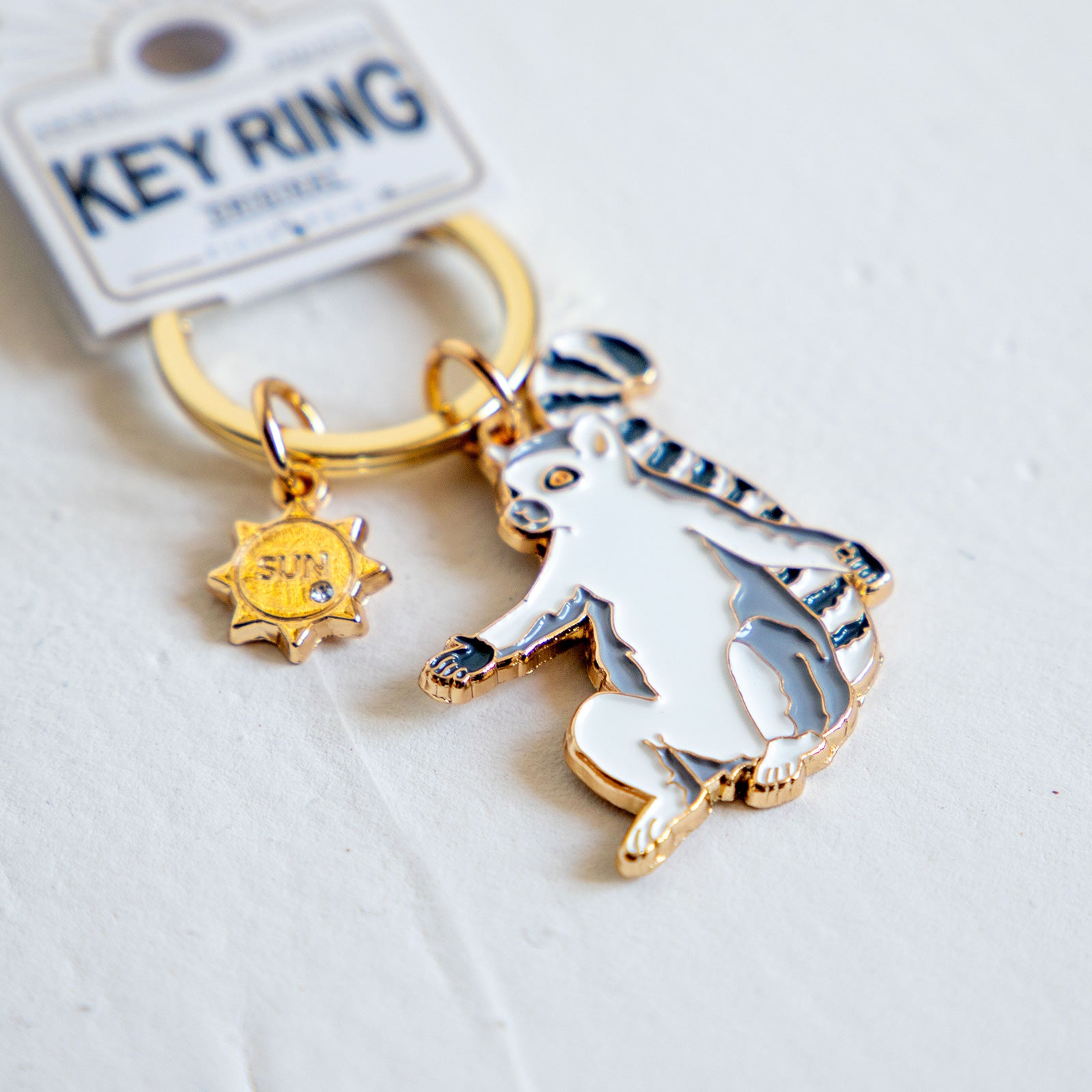 キーホルダー　アニマルキーリング ワオキツネザル