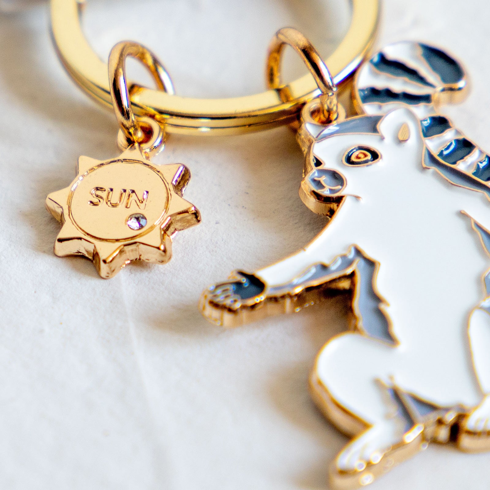 キーホルダー　アニマルキーリング ワオキツネザル