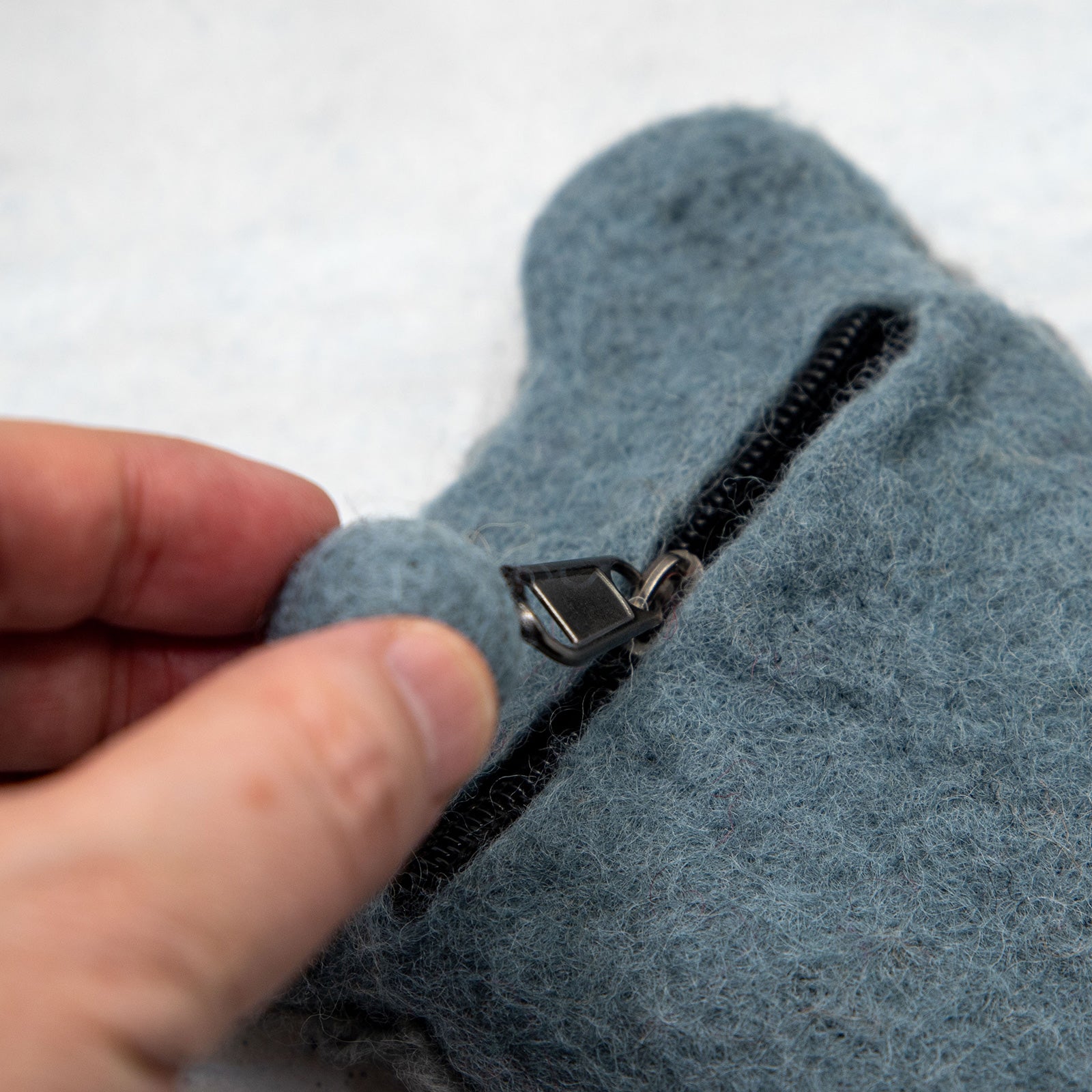 フェアトレード　羊毛フェルト コアラ ポーチ