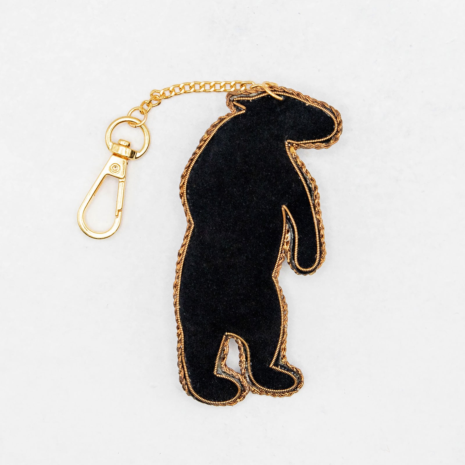 COTTAGE/コテージ　ザリ刺繍 キーホルダー ツキノワグマ