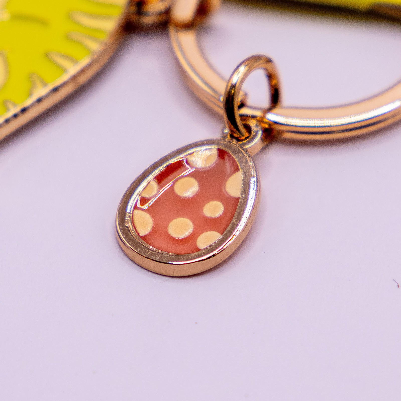 キーホルダー　恐竜キーリング トリケラトプス