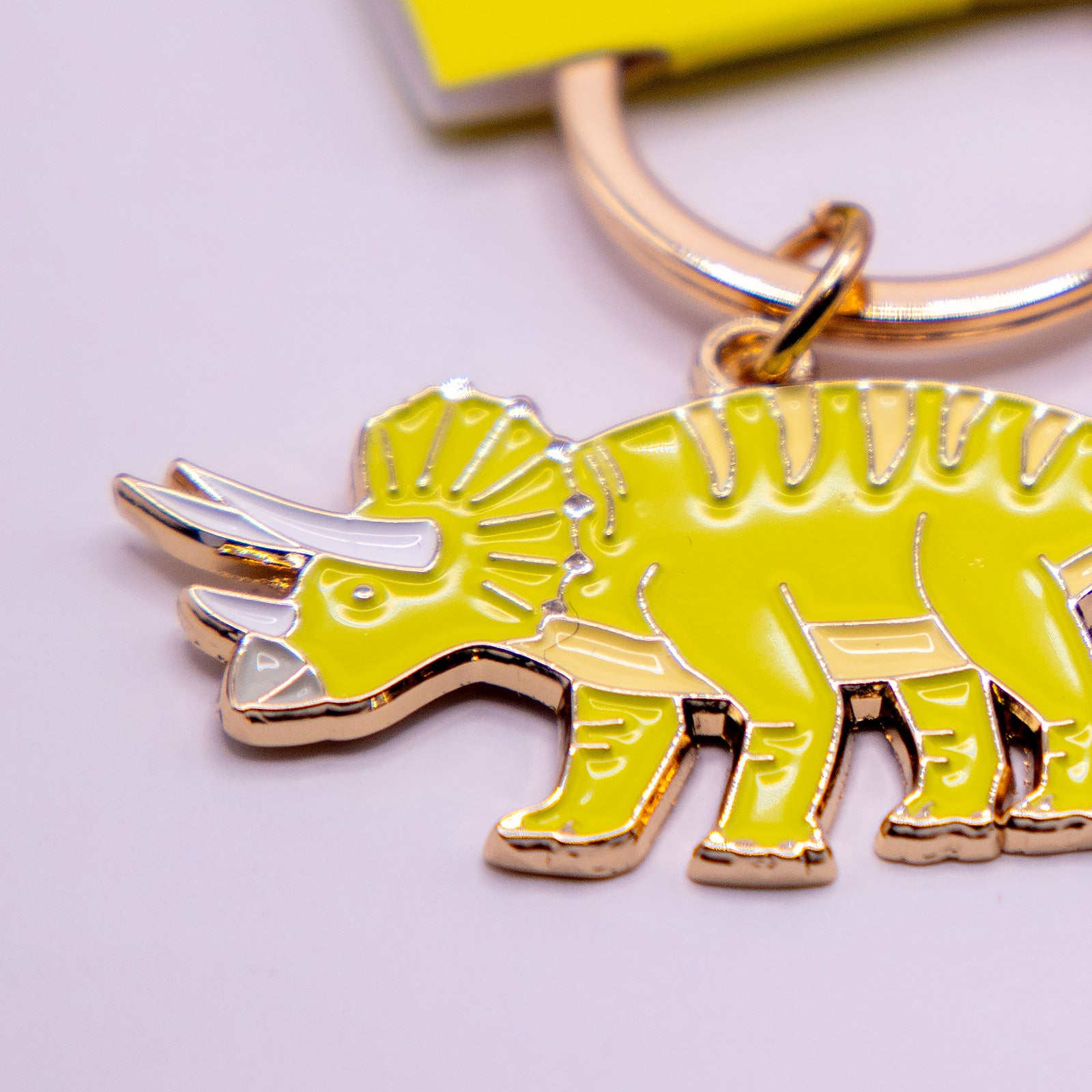 キーホルダー 恐竜キーリング トリケラトプス – ニコノマニマニ雑貨店