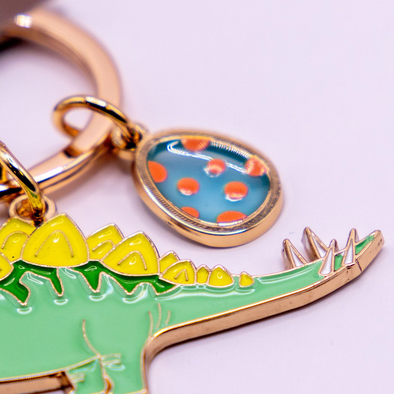 キーホルダー　恐竜キーリング ステゴサウルス