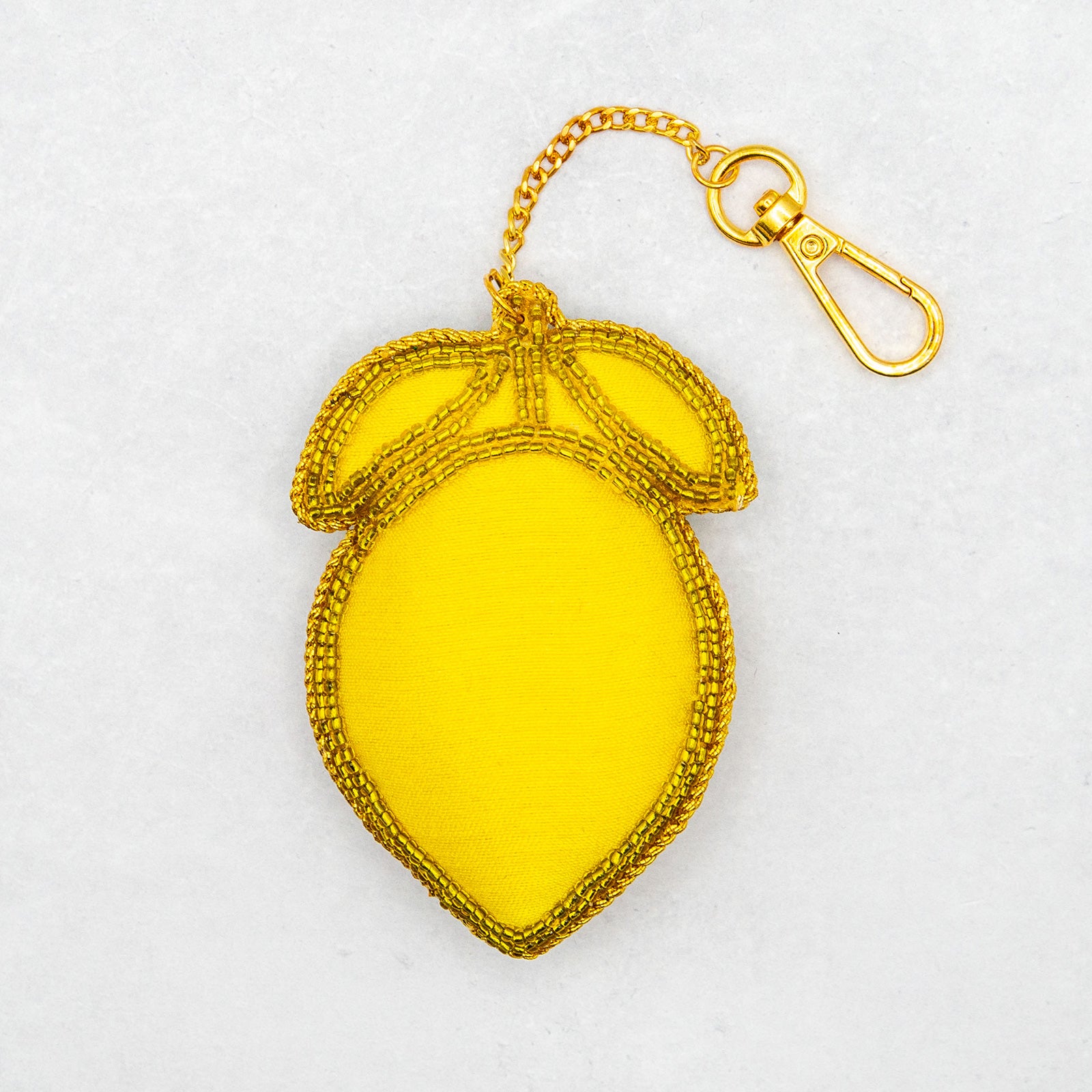 COTTAGE/コテージ　ザリ刺繍 キーホルダー レモン