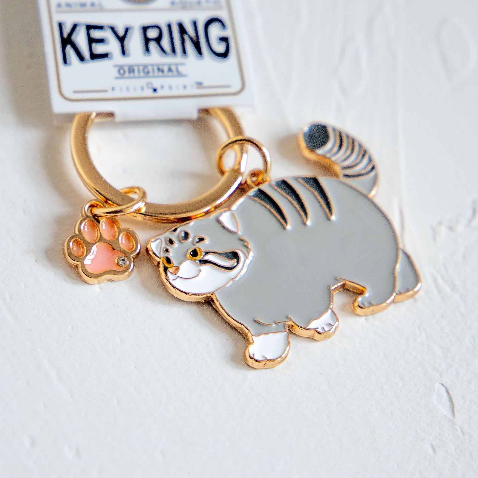 キーホルダー　アニマルキーリング マヌルネコ