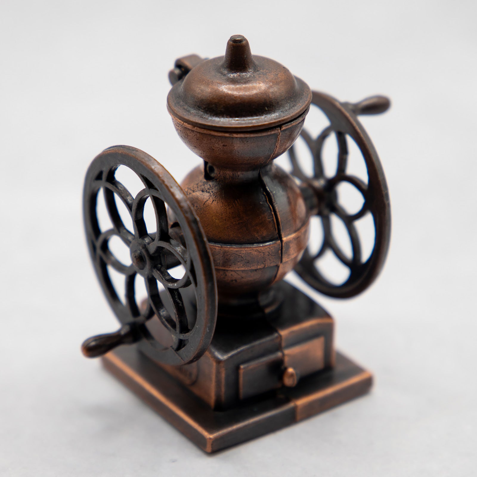 アンティークシャープナー　コーヒーグラインダー