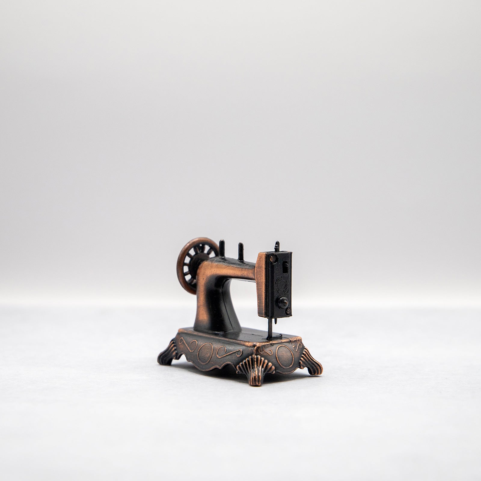 アンティークシャープナー　ミシン