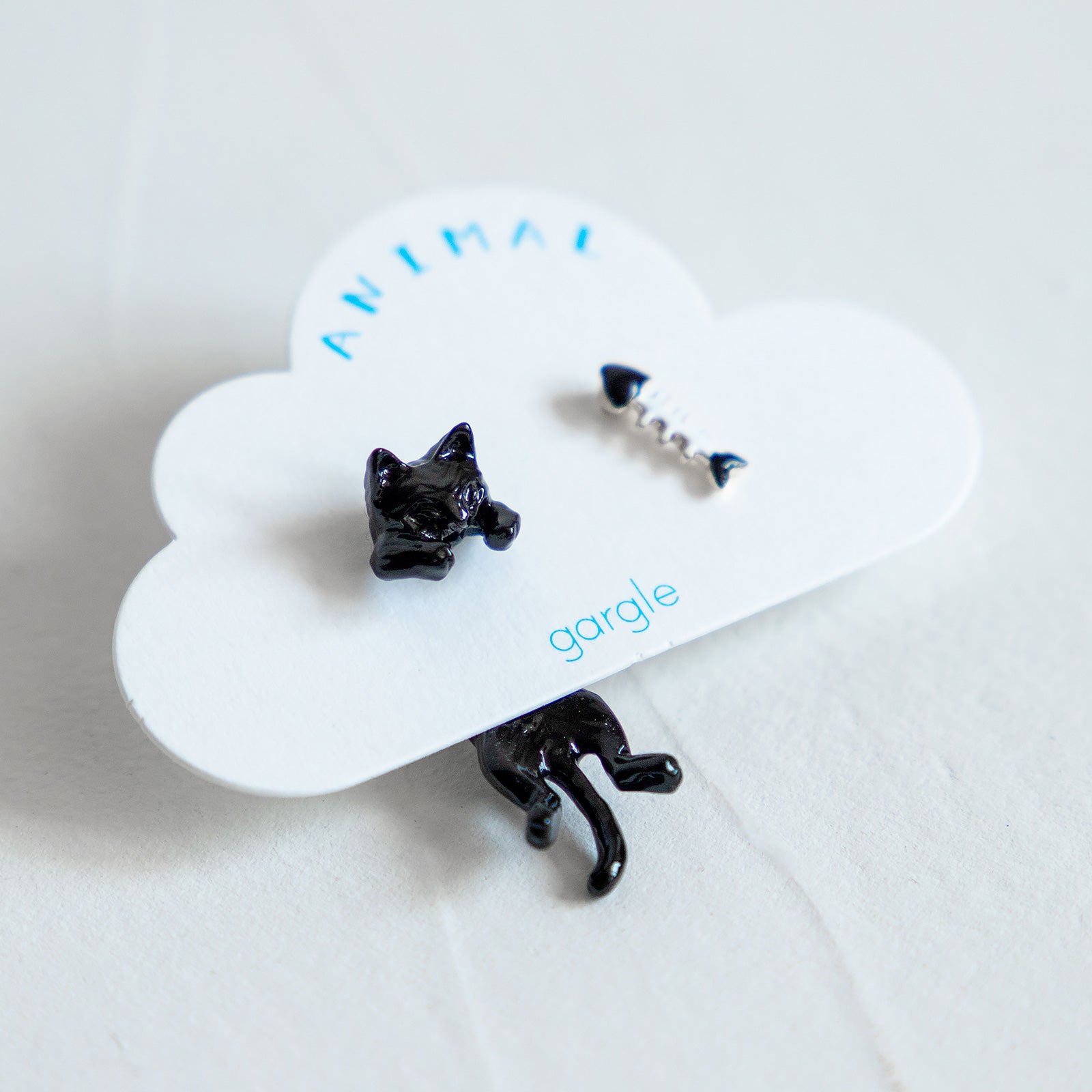 gargle/ガーグル　ぶらぶらアニマル ネコ ピアス