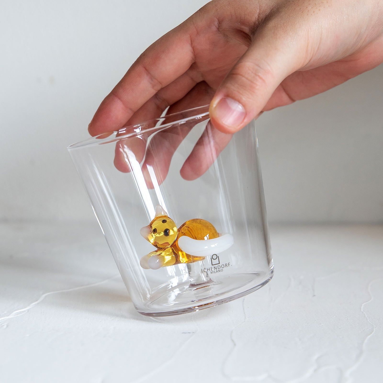 ICHENDORF MILANO/イッケンドルフミラノ　タンブラーグラス ライイングアンバーキャット ホワイトテール