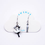 gargle/ガーグル　ばんざい ネコ ピアス